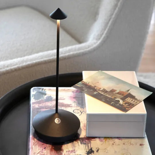 Taavita | Minimalistic LED Table Lamp - Waterproof & Dimmable Wireless Lighting