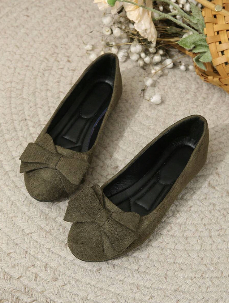 Women’s Orthopedic Moccasin Flats | Bow Detail & Cushioned Insole | Durable Textured Sole | Comfortable Fit