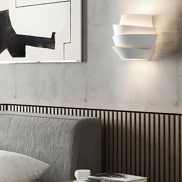 Taavita | Scandinavian Wall Lamp with Double Iron Light Points - Elegance and Functionality for Your Home