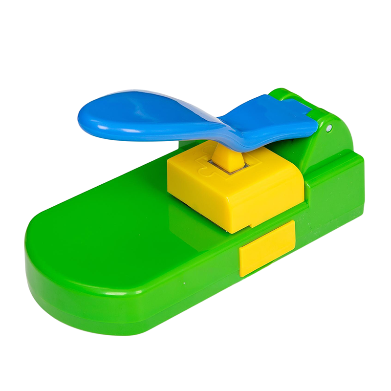 Custom Puzzle Creator with Convenient Storage Solution