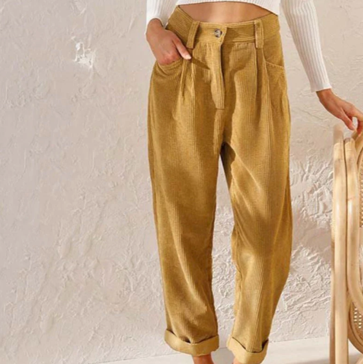 Women’s Corduroy Pants | Wide-Leg & Pleated Design | Polyester Blend | Comfortable Fit