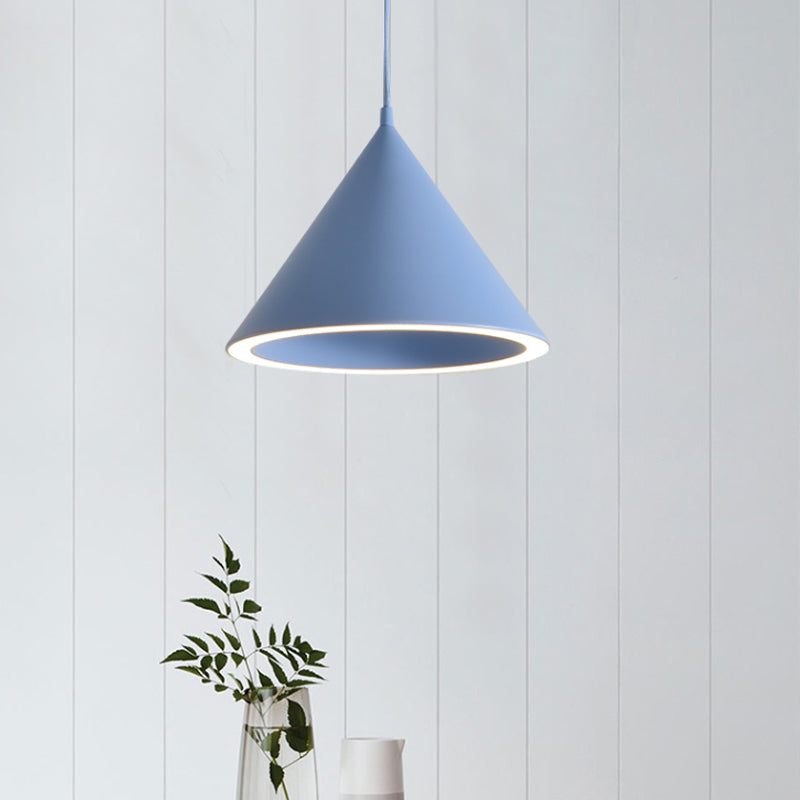 10"/12.5" Diameter 1 Light Conical Hanging Lamp Nordic Stylish Black/Blue Metal Pendant Light over Table Black Clearhalo 'Ceiling Lights' 'Modern Pendants' 'Modern' 'Pendant Lights' 'Pendants' Lighting' 1416857