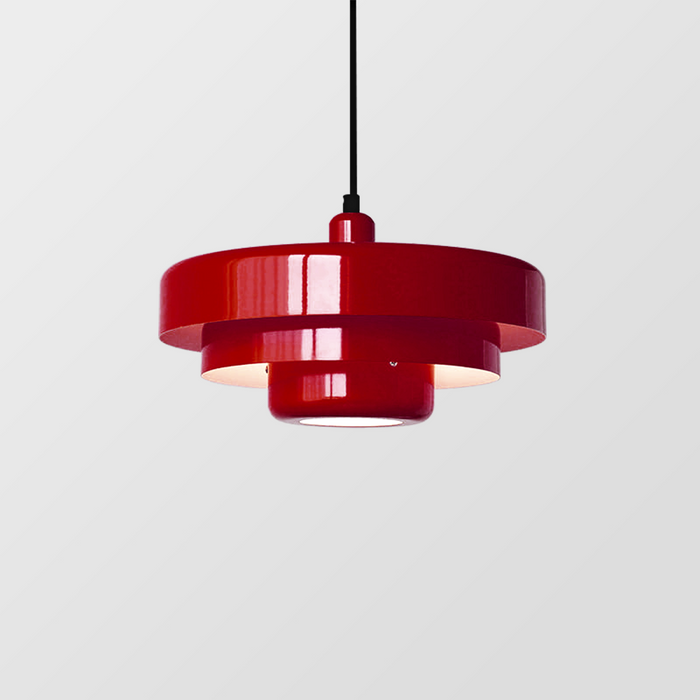 Lustra – Artistic Metal Pendant Lamp for Elegant Spaces