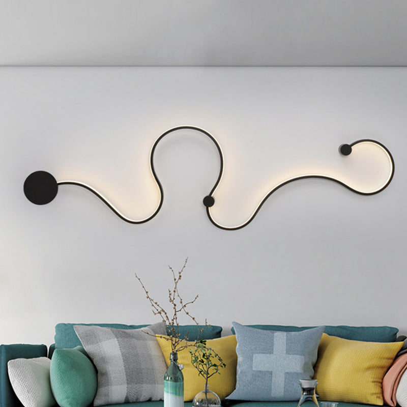 Metal Snake-Like Wall Sconce Lighting Simplicity 25.5"/50" W LED Wall Mount Lamp in Black, Warm/White Light Clearhalo 'Cast Iron' 'Glass' 'Industrial' 'Modern wall lights' 'Modern' 'Tiffany' 'Traditional wall lights' 'Wall Lamps & Sconces' 'Wall Lights' Lighting' 1866984