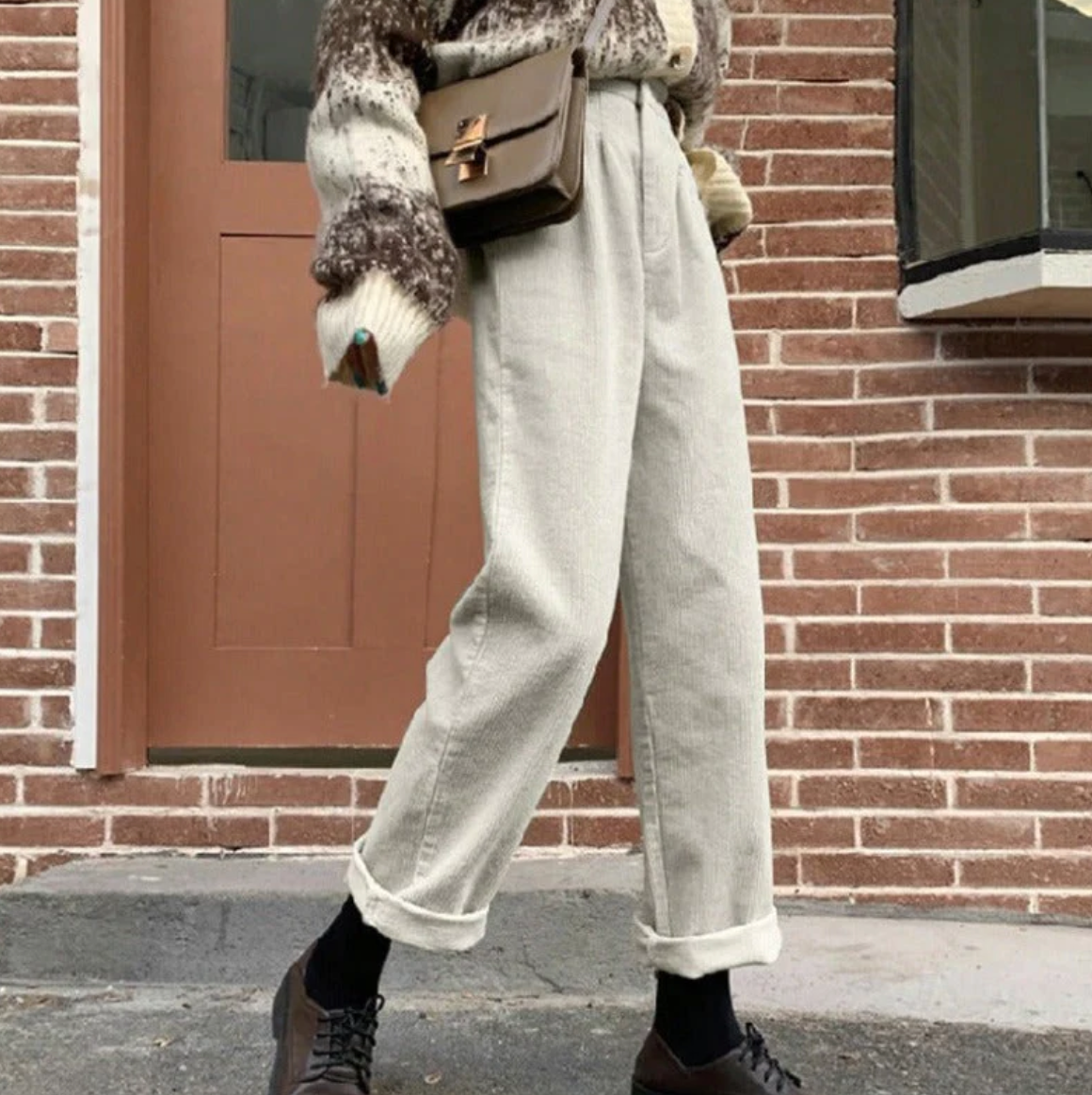 Women’s Corduroy Pants | Wide-Leg & Pleated Design | Polyester Blend | Comfortable Fit
