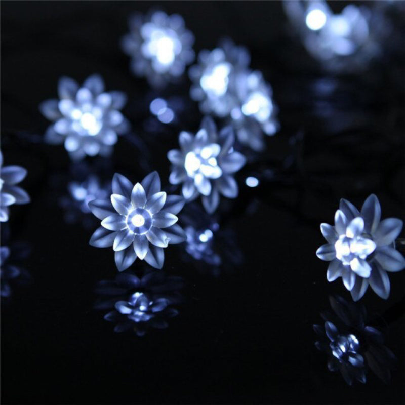 Solar Powered Multi-Color Floral Garden LED Strip Lights 7m 50 LEDs Waterproof IP65 Cherry Chrysanthemum Lotus Rose Energy Efficient Outdoor
