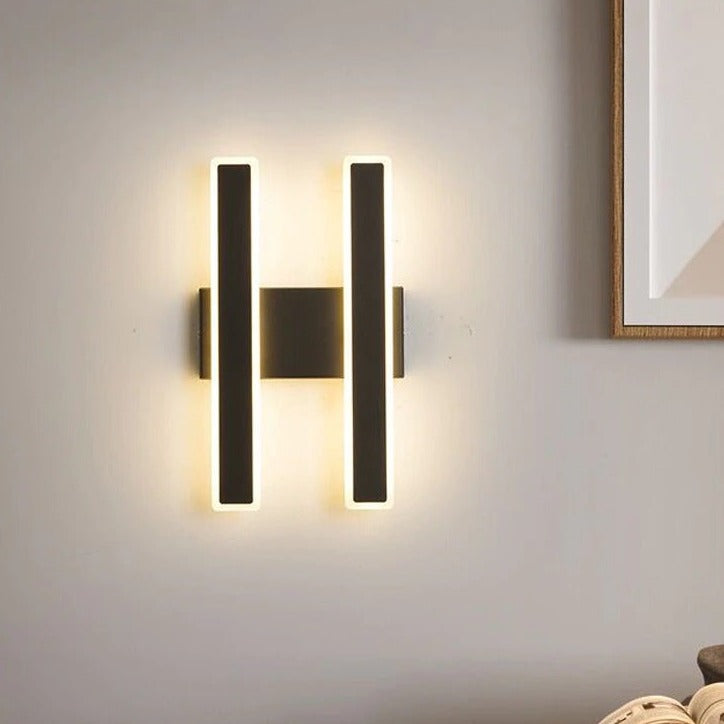 Sorenis — Modern LED Wall Light with Adjustable Warmth