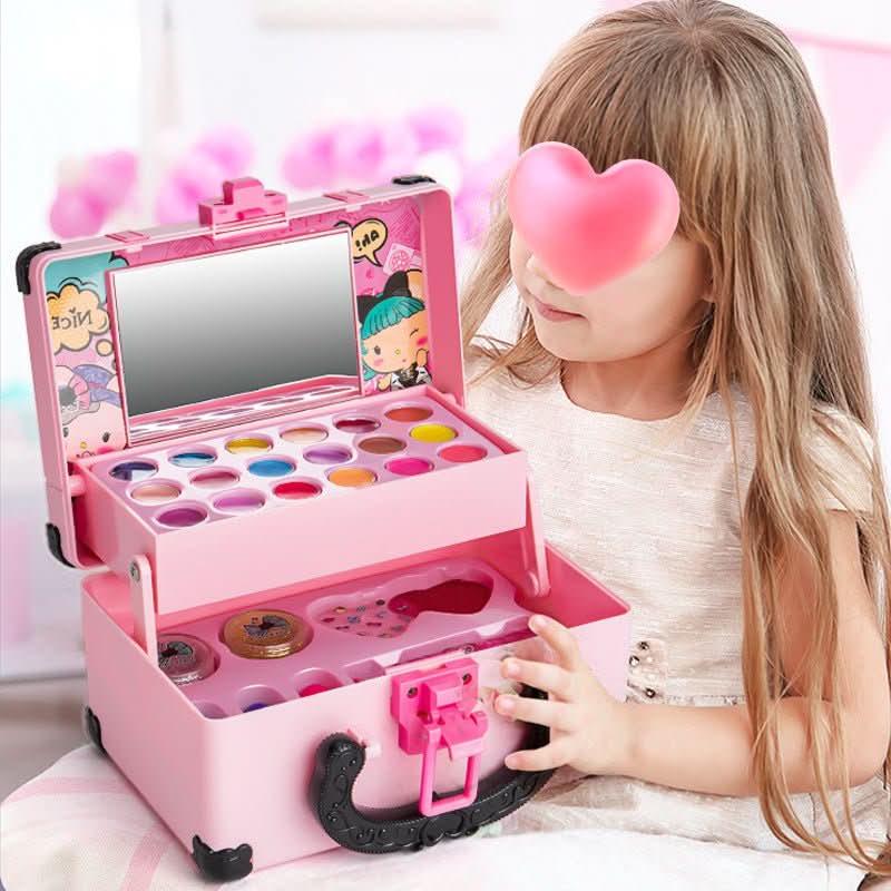 Charming Little Artist Makeup Set with Washable Essentials