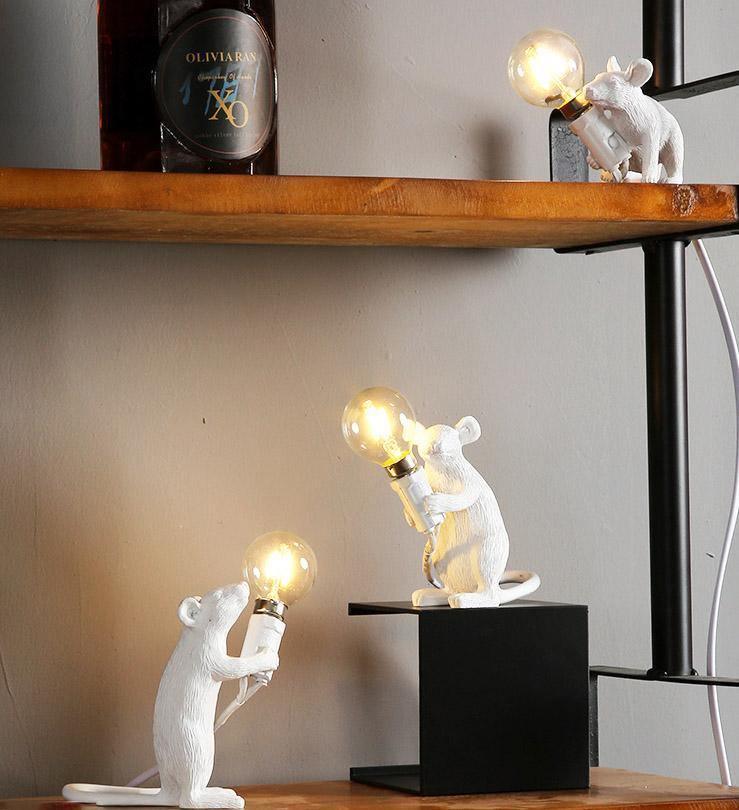 Veroa — Decorative Accent Lamp with Warm, Cozy Illumination
