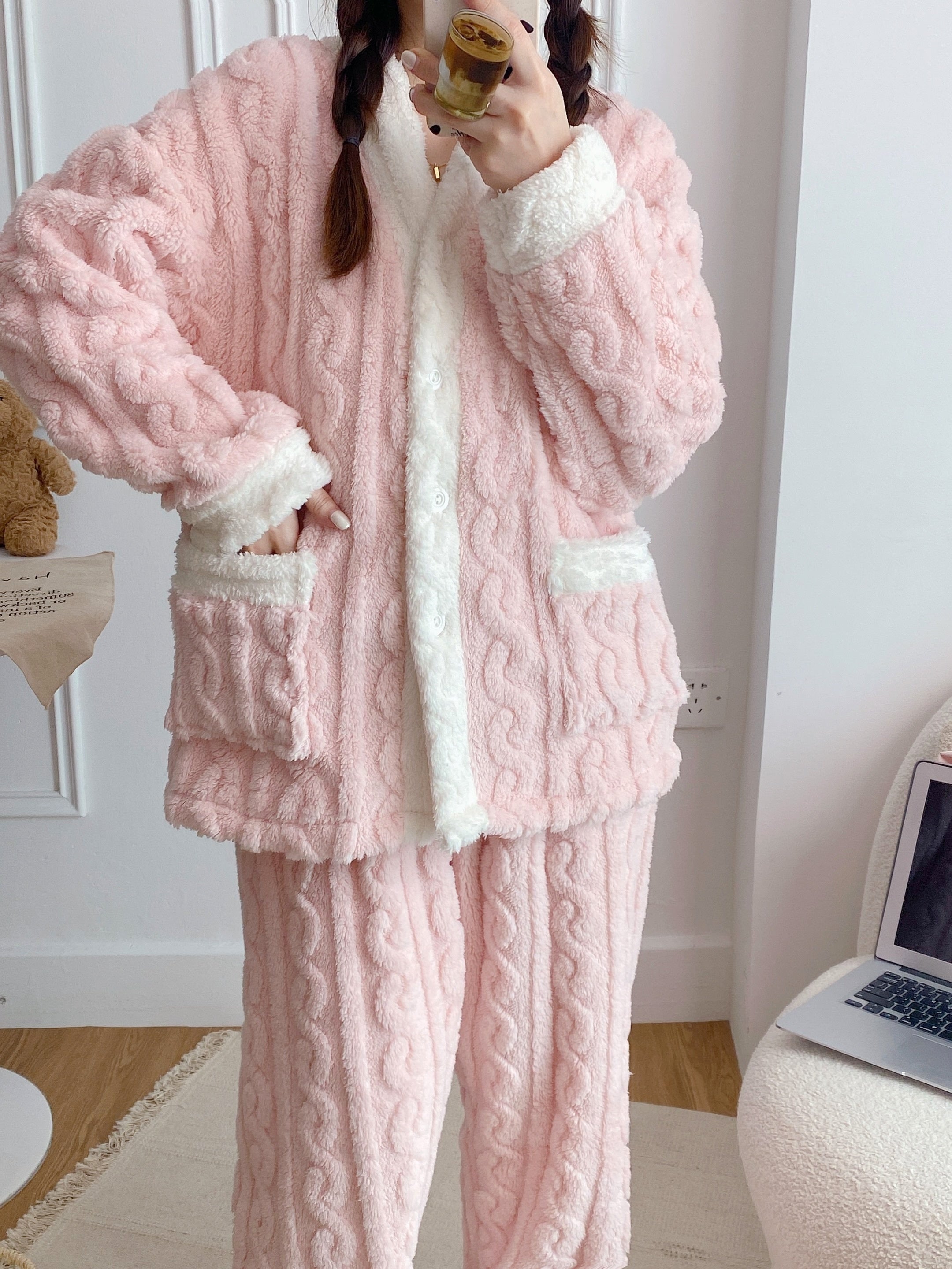 Women's Fleece Pajama Set | Long Sleeve | Winter Warmth | Polyester