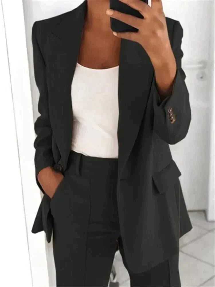 Women’s Two-Piece Suit Set | Stretch Polyester & Spandex | Regular Fit Blazer & Trousers | Comfortable Professional Wear