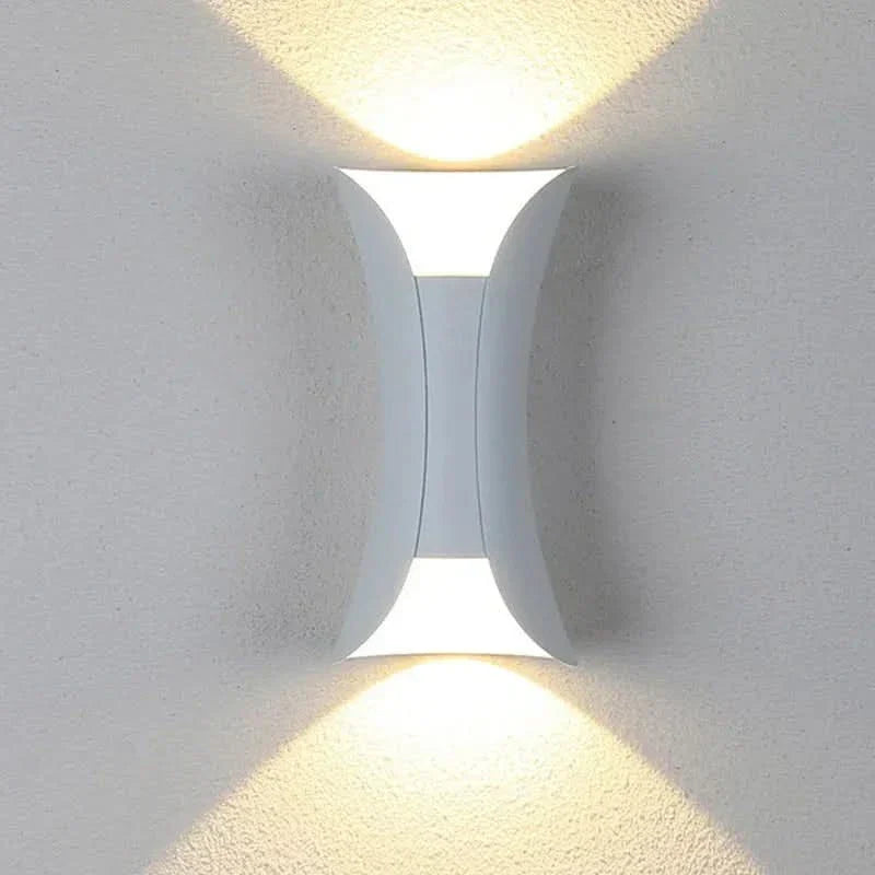 SleekWave Curved LED Outdoor Wall Light with Weatherproof Design