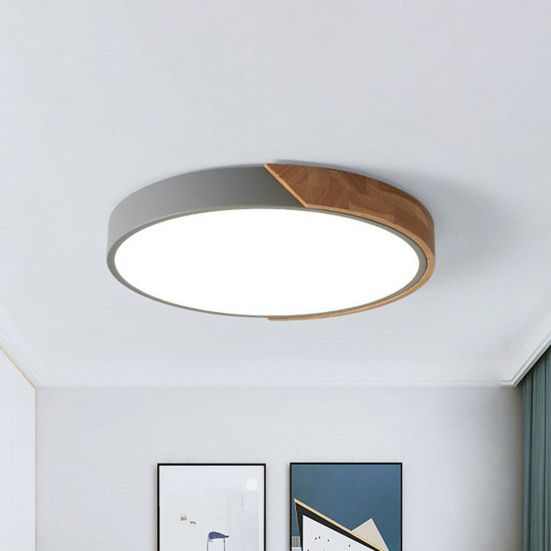 Round Shaped Bedroom LED Flush Mount Lighting Metallic Nordic Style Flush Mount Ceiling Light Clearhalo 'Ceiling Lights' 'Close To Ceiling Lights' 'Close to ceiling' 'Flush mount' Lighting' 2162244