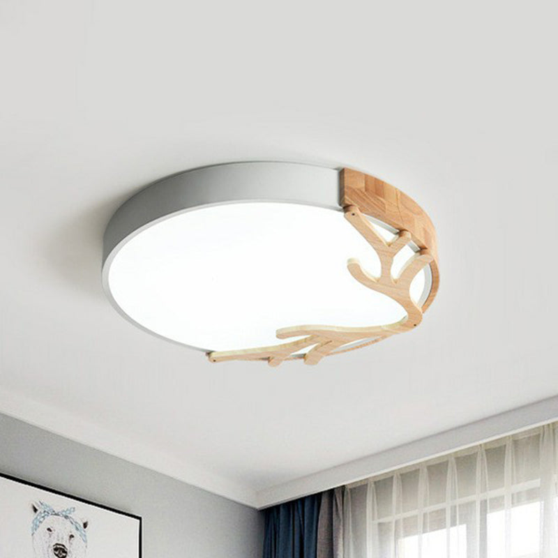 Metal Ultrathin Circle Flush Ceiling Light Simplicity LED Flush Mount Lighting Fixture with Wooden Antler Decor Grey Clearhalo 'Ceiling Lights' 'Close To Ceiling Lights' 'Close to ceiling' 'Flush mount' Lighting' 2162273