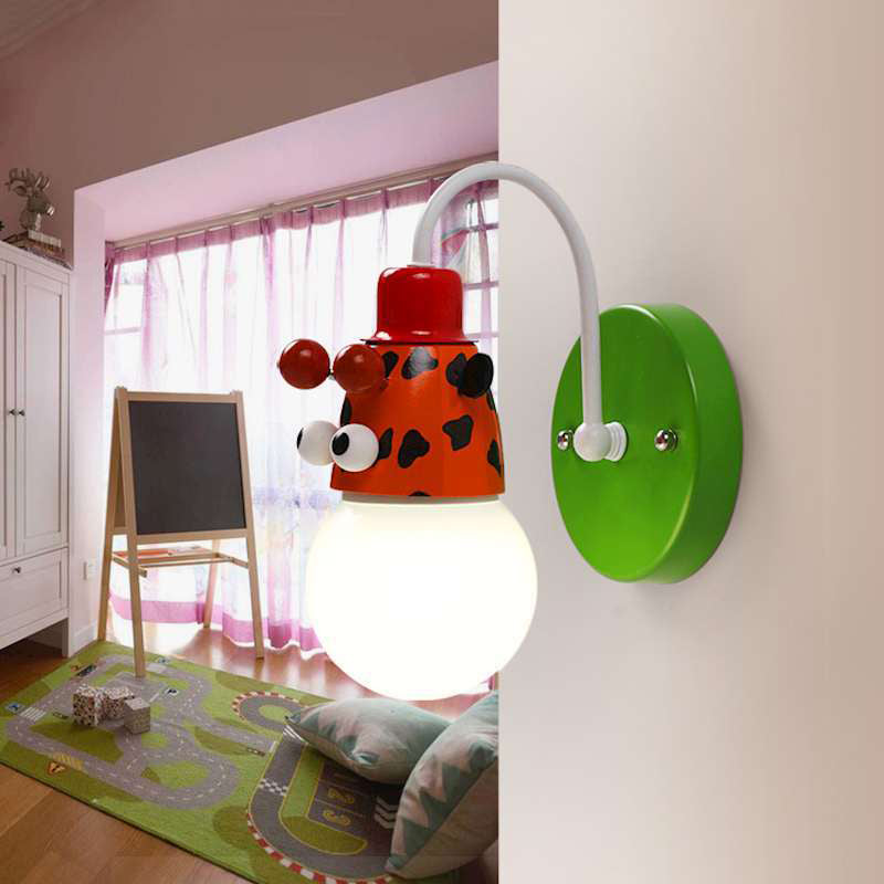 Taavita Cartoon Ball Wall Light One-Bulb Opal Glass Children's Wall Lamp with Animal Decoration – Wall Mount 110V-240V