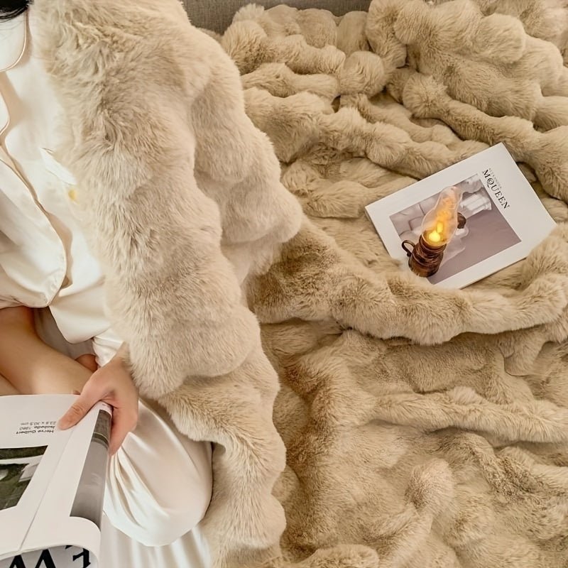 Plush Fleece Blanket | Reversible Design | Soft Warmth Comfort | Polyester