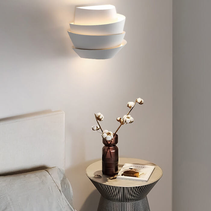 Taavita | Scandinavian Wall Lamp with Double Iron Light Points - Elegance and Functionality for Your Home