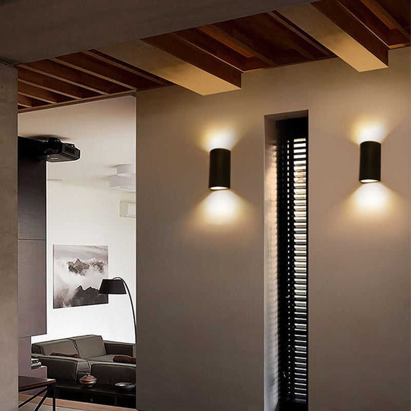 Aluminum Geometric Shaped Wall Sconce Minimalistic Black LED Wall Mount Light for Patio Black Round Clearhalo 'Cast Iron' 'Glass' 'Industrial' 'Modern wall lights' 'Modern' 'Tiffany' 'Traditional wall lights' 'Wall Lamps & Sconces' 'Wall Lights' Lighting' 2336790