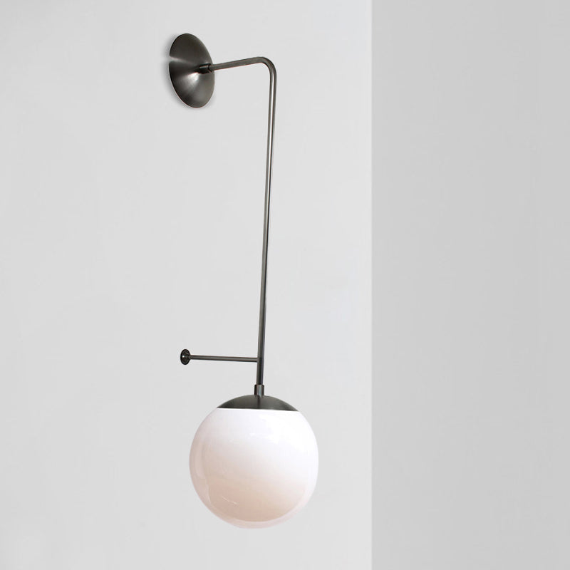 Retro Globe Wall Lamp 1-Light Clear/White Glass Shade Wall Sconce Light in Brass/Black for Living Room Clearhalo 'Wall Lamps & Sconces' 'Wall Lights' Lighting' 231162