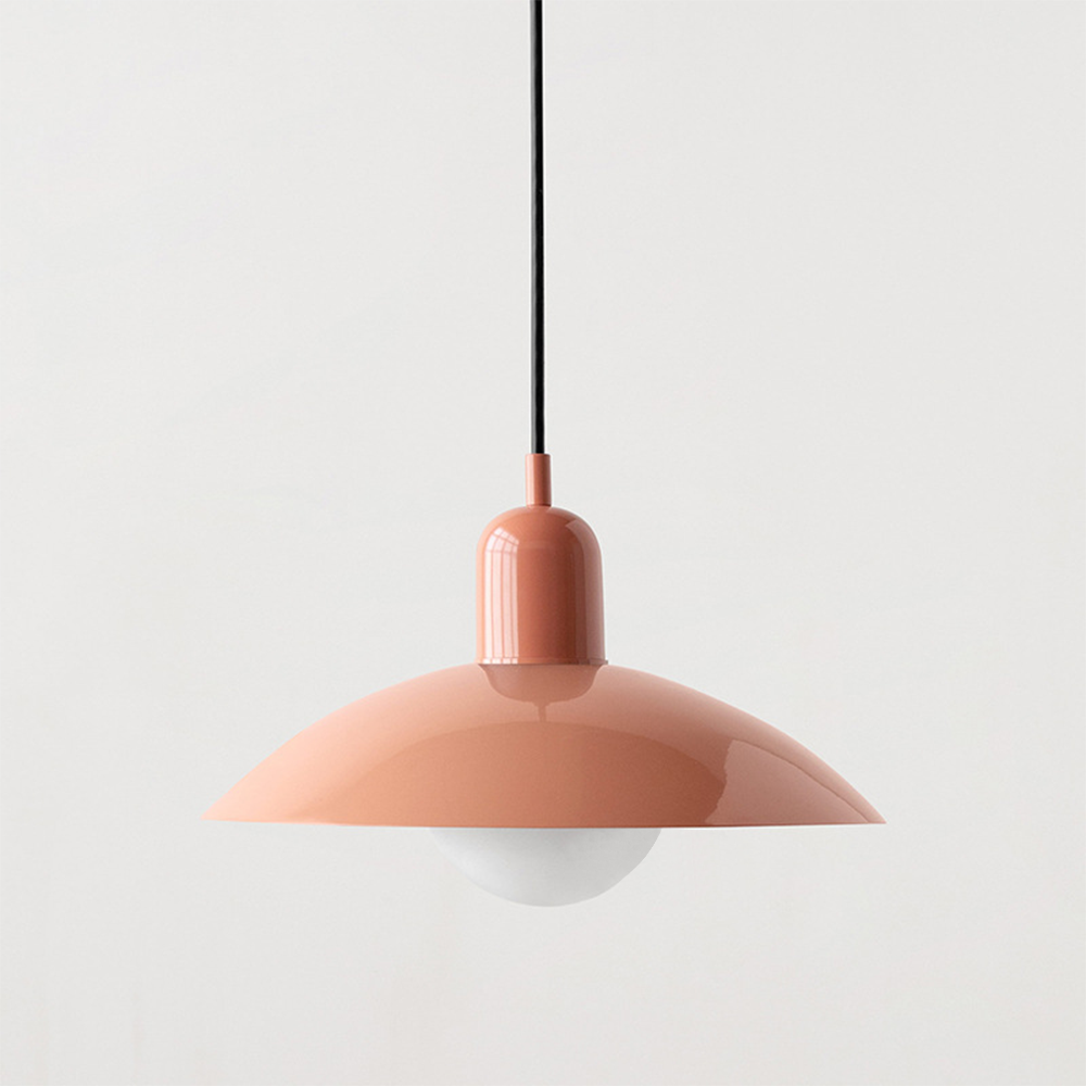 ChromaSphere Pendant Light with Modern Elegance