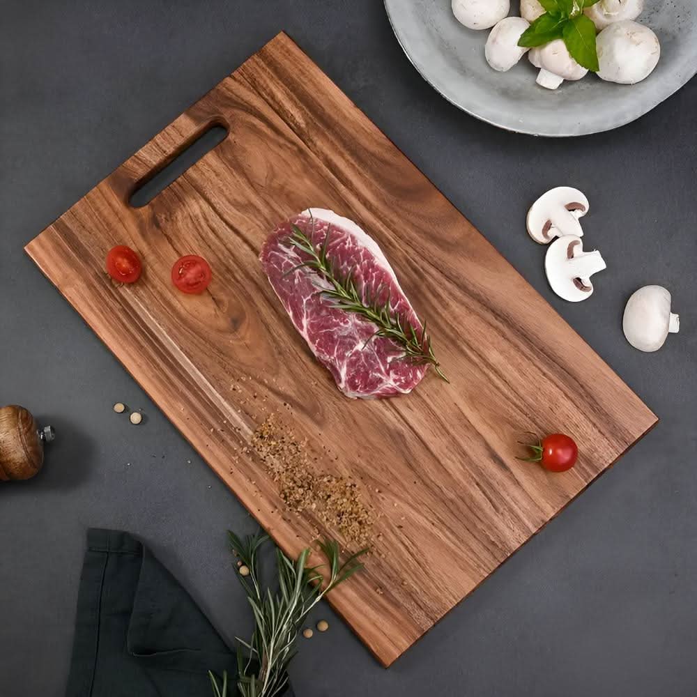 GreenCraft Acacia Wood Cutting Board: Eco-Friendly Elegance for Your Kitchen