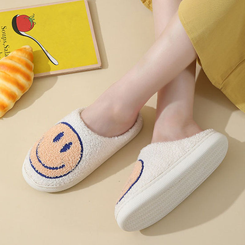 Indoor Slip-On Slippers | Plush Fleece Lining & Slip-Resistant Sole | Big Smiley Face Design | Comfortable Fit