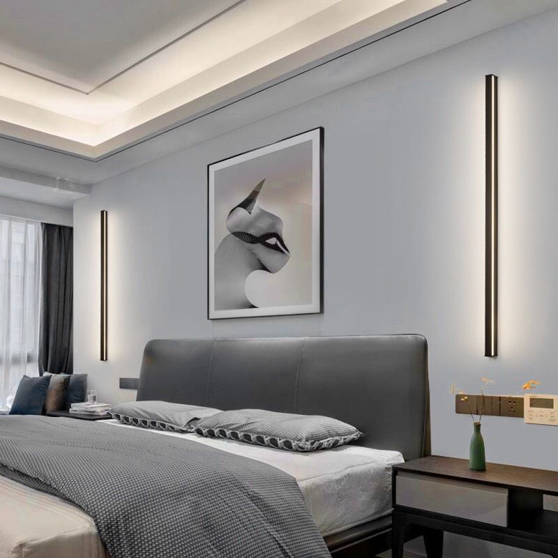 Linear LED Wall Light | Minimalist Matte Black Aluminum | 20W Energy-Efficient Lighting | Indoor & Outdoor Use