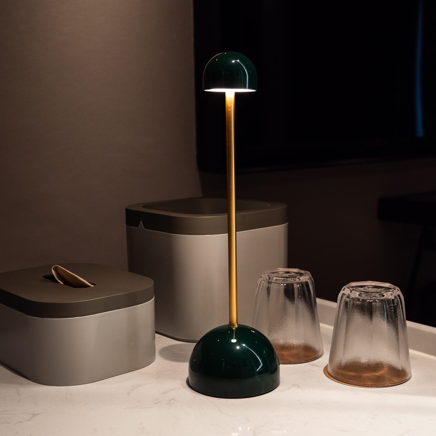 Taavita Luxury Table Lamp