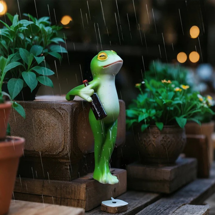 Garden and Pot Frog Statue Decoration