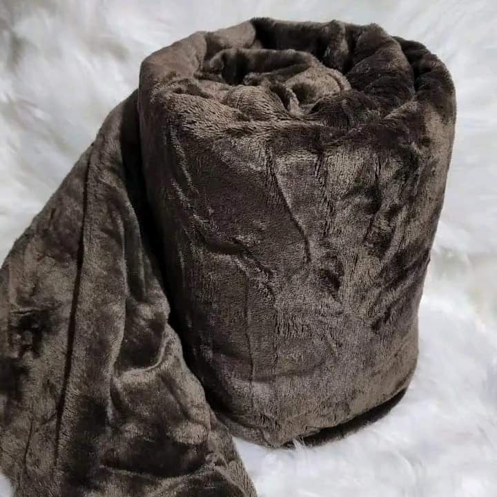 Fleece Blanket | Ultra-Soft | Long-Lasting Warmth | Cozy Fleece