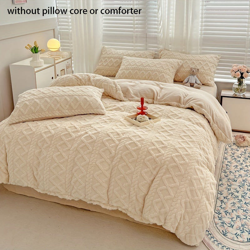 Velvet Quilt Cover Set | Plush Softness | Cozy Warmth All Seasons | Polyester