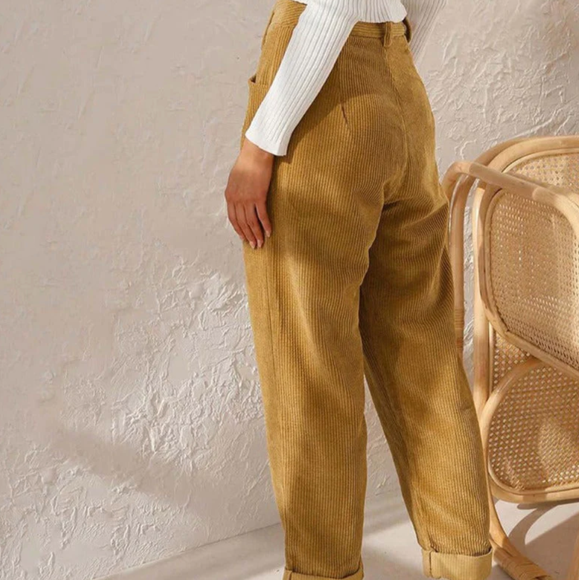 Women’s Corduroy Pants | Wide-Leg & Pleated Design | Polyester Blend | Comfortable Fit