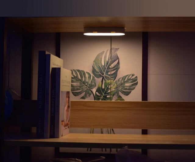 Novara — Wireless Motion-Activated LED Light with USB Rechargeable Battery