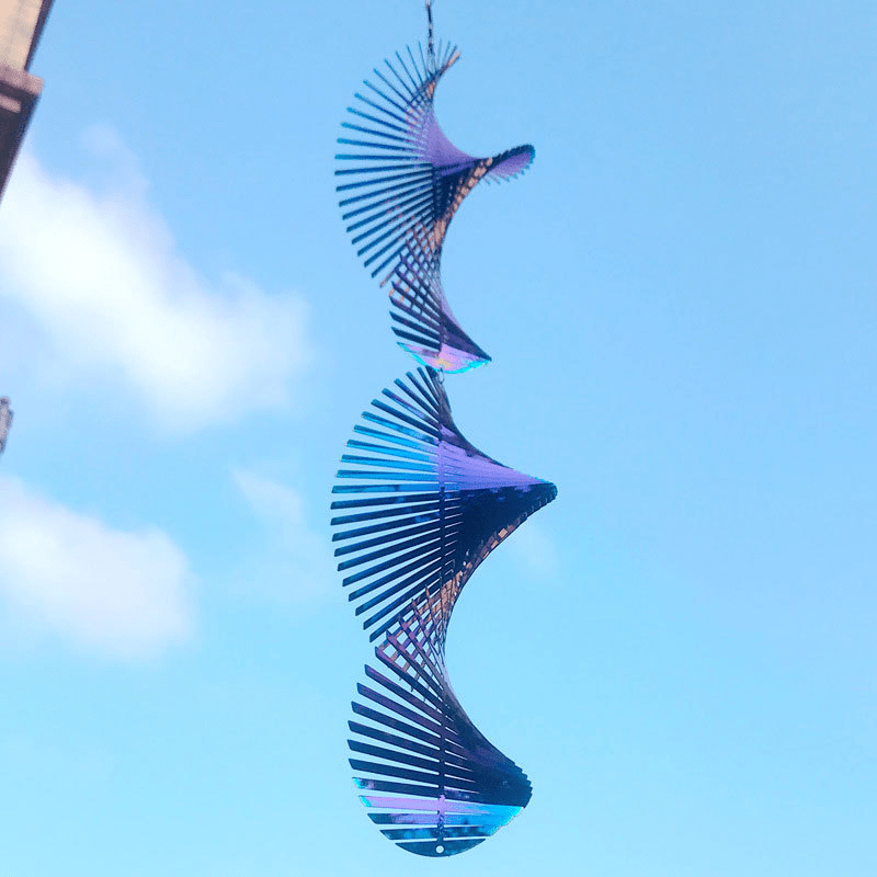 Whirlwind Garden Twirler - Elegant Outdoor Decor