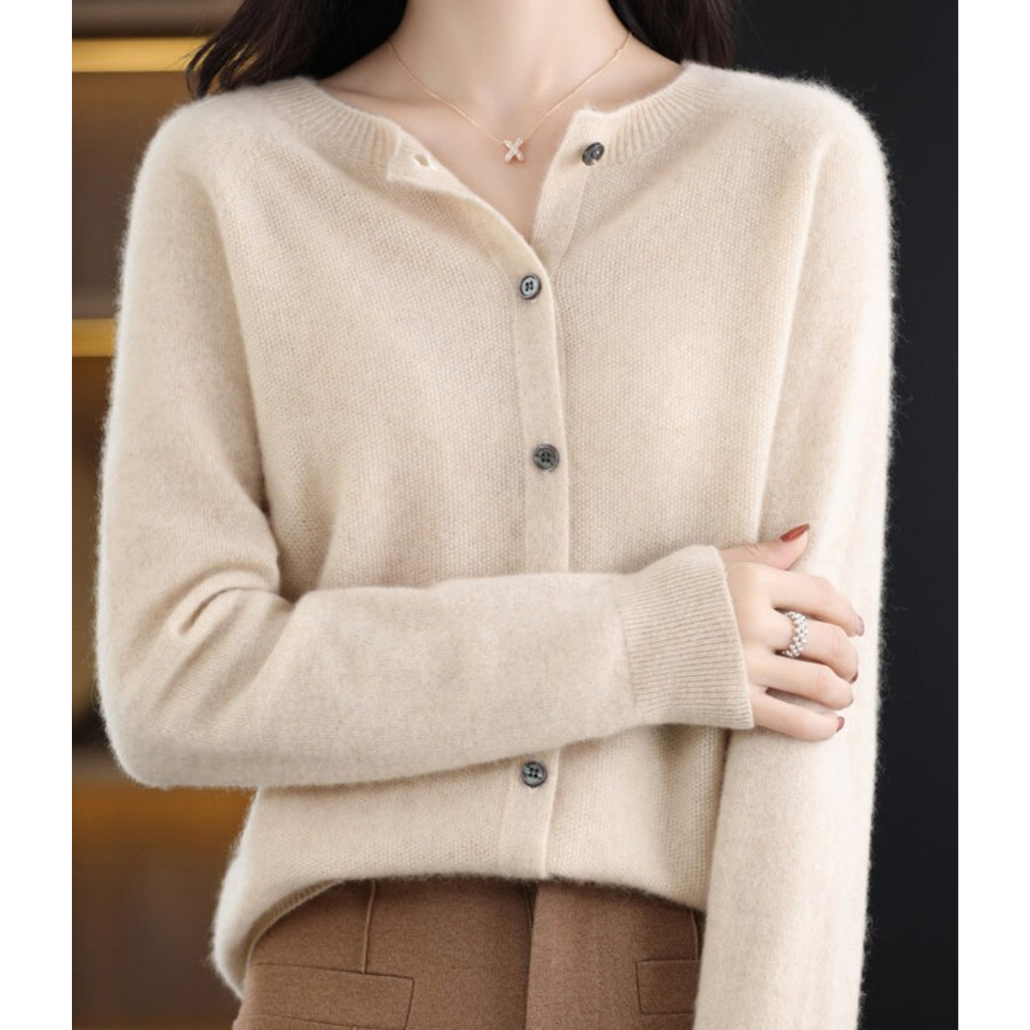 Women's Button-Front Knit Cardigan | Soft Plush Knit & Long Sleeves | Versatile Layering | Comfortable Fit