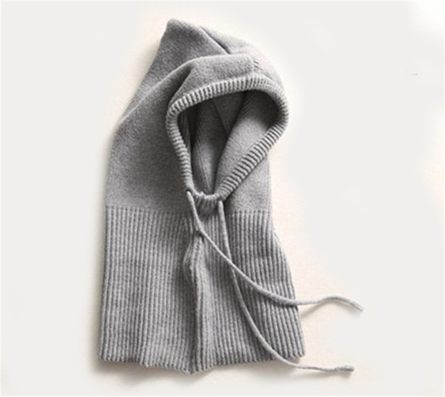 Knitted Winter Beanie Made of Cashmere