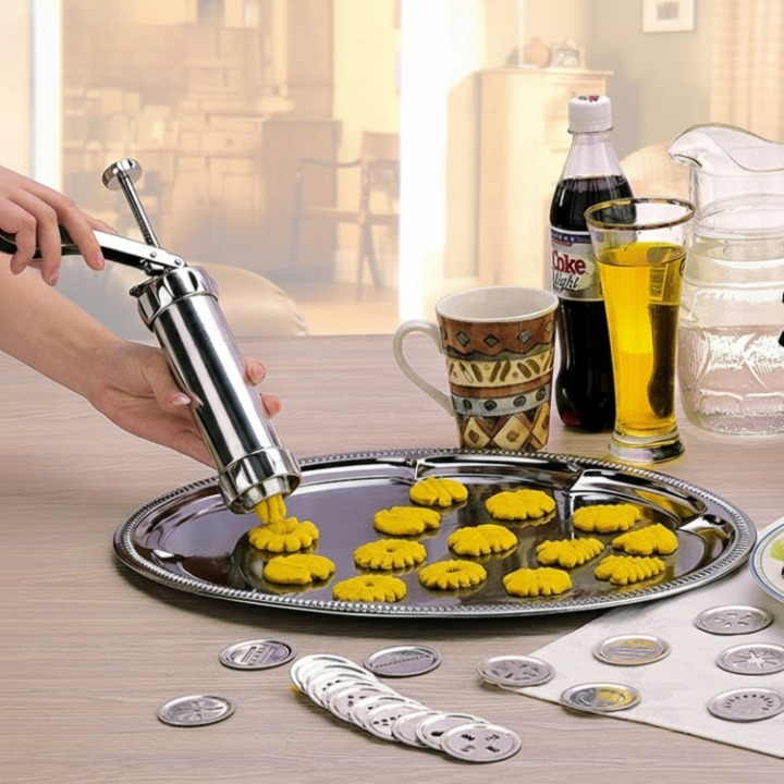 Premium Cookie Press with Customizable Stencils