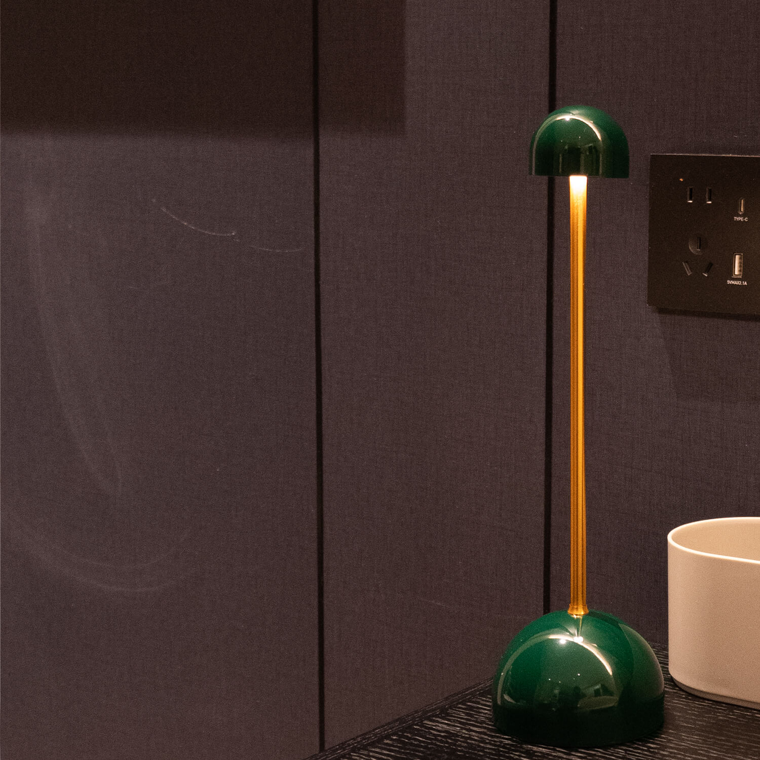 Taavita Luxury Table Lamp