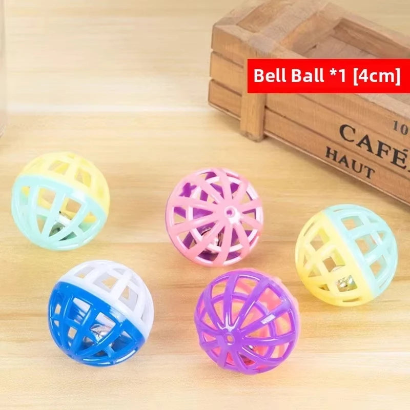 Interactive Puzzle Box Toy for Cats Made of Felt