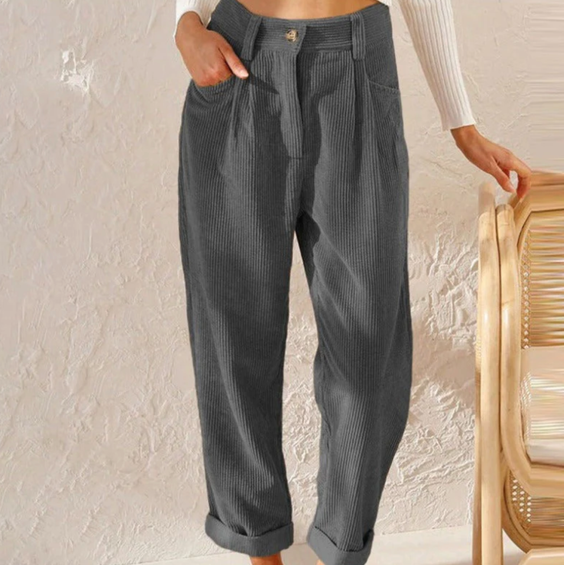 Women’s Corduroy Pants | Wide-Leg & Pleated Design | Polyester Blend | Comfortable Fit