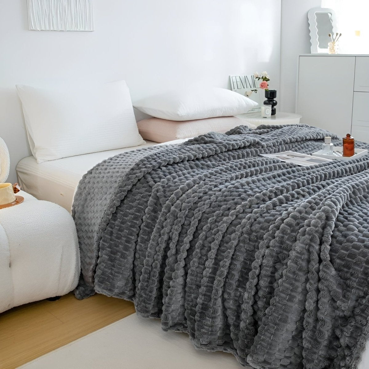 Microfleece Blanket | Plush Softness | Superior Heat Retention | Machine Washable
