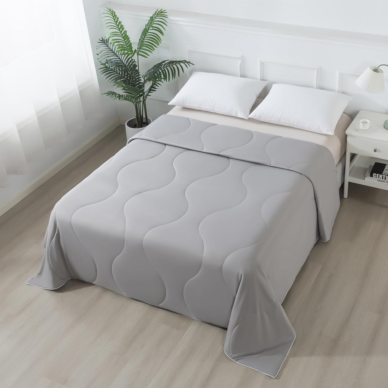 Breathable Lightweight Comforter for Hot Sleepers – Summer Cooling Blanket