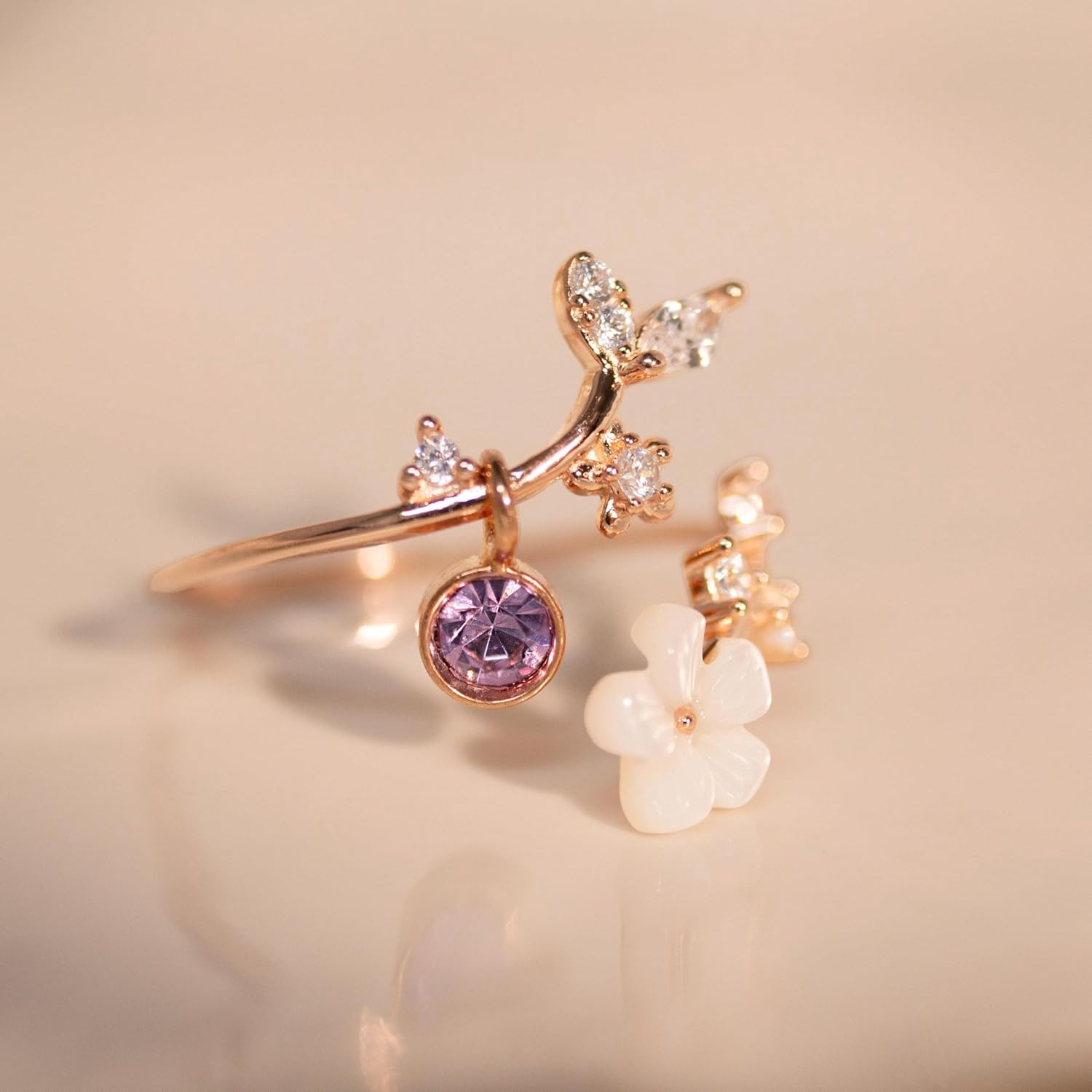 Customizable Floral Gemstone Ring – Perfect Gift for Moms