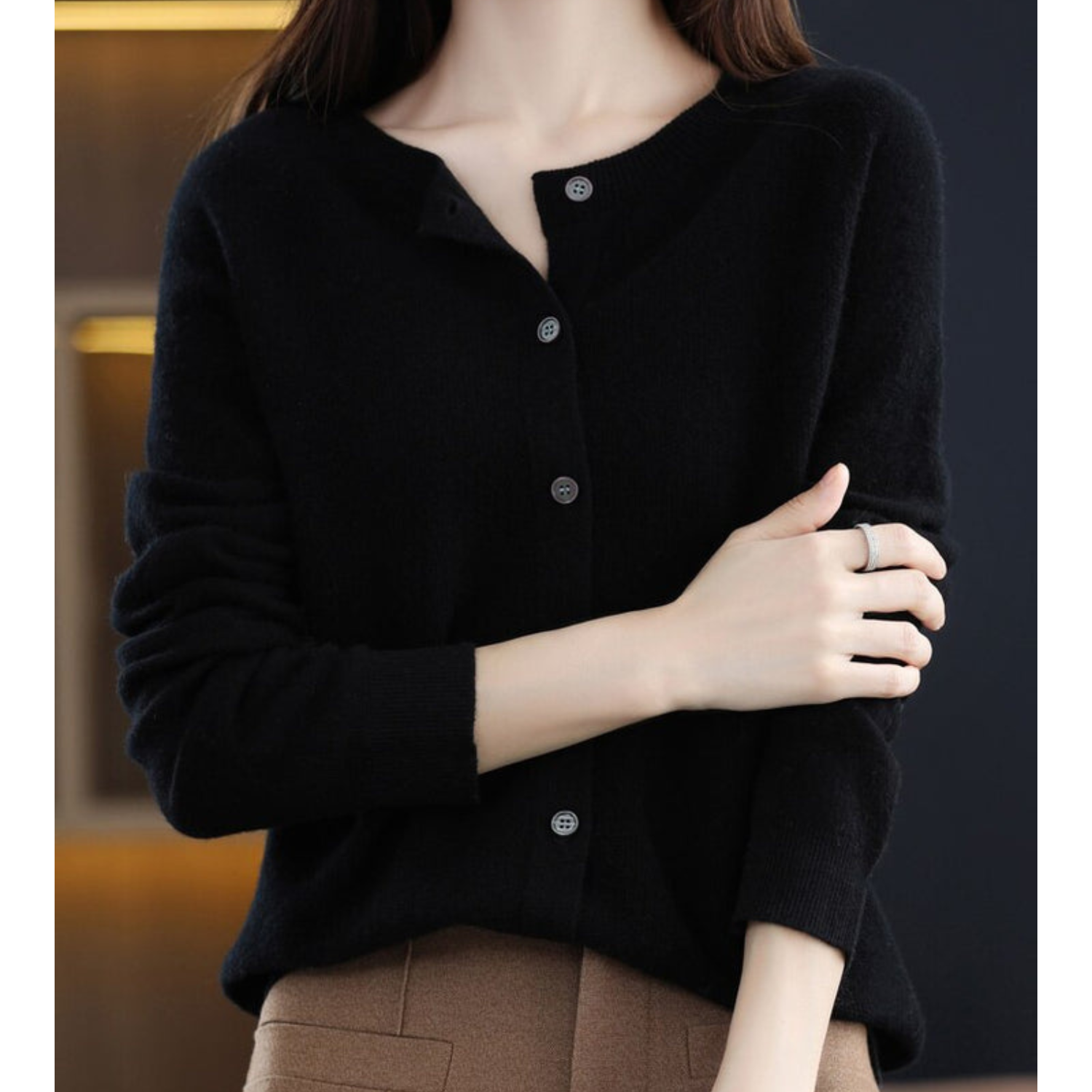 Women's Button-Front Knit Cardigan | Soft Plush Knit & Long Sleeves | Versatile Layering | Comfortable Fit