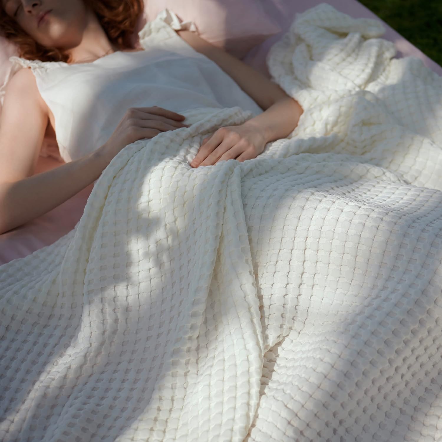 Lightweight Cotton and Bamboo Cooling Waffle Blanket - Queen Size Summer Throw