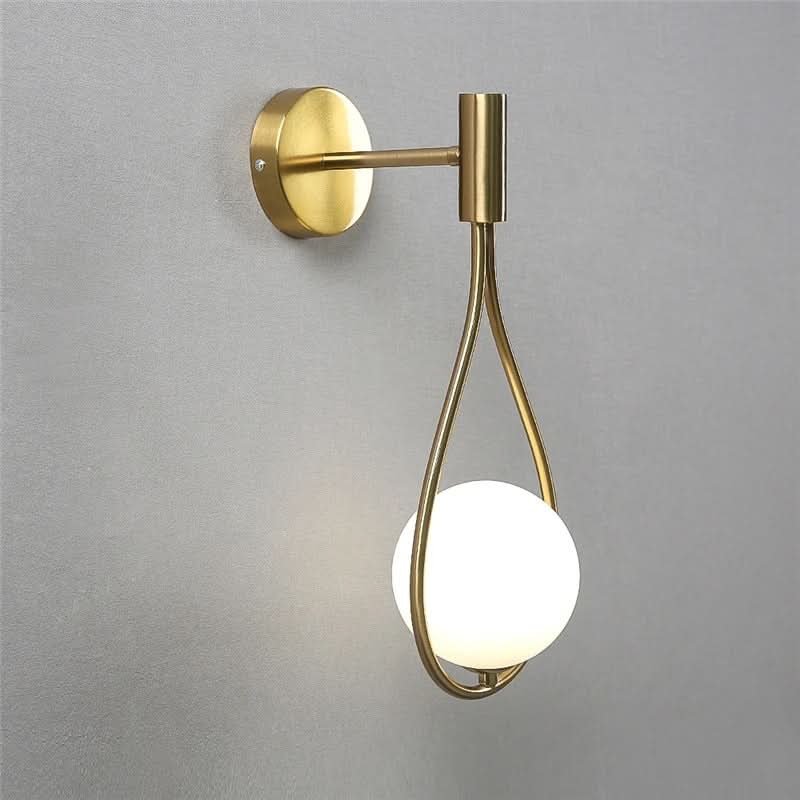 Elegant Duo Wall Light Fixtures in Modern Metal Design