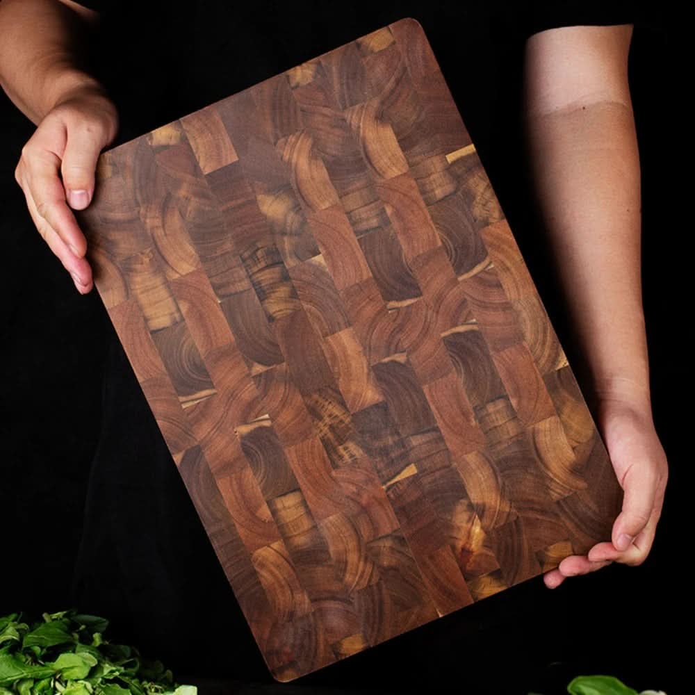 Artisan Acacia Chopping Board: Stylish & Practical Kitchen Essential