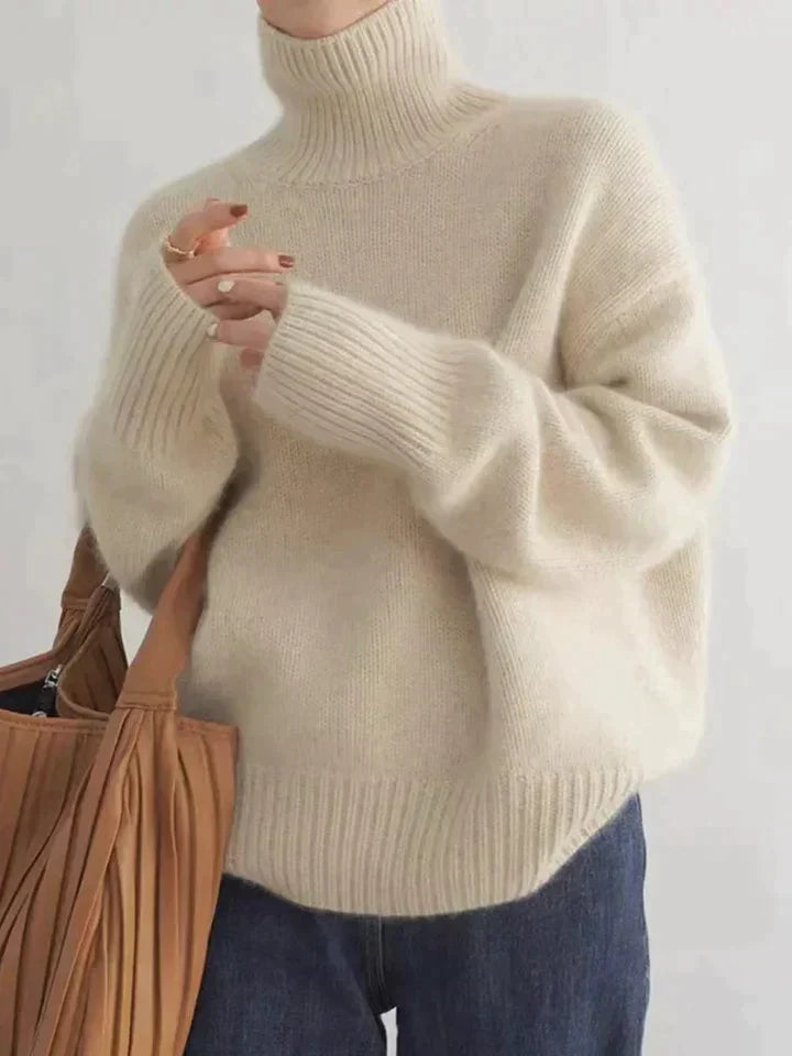 Women’s Cashmere Turtleneck Sweater | Oversized Relaxed Fit | Finest Cashmere | Lightweight Warmth