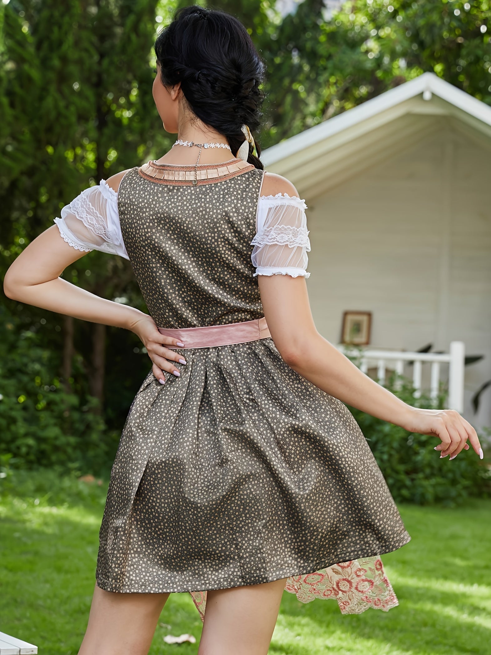 Women's Oktoberfest Dirndl Dress Three-Piece Set with Lace Apron