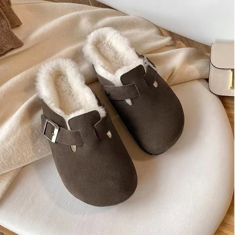 EleganceStep Unisex Leather Sandals for All Occasions